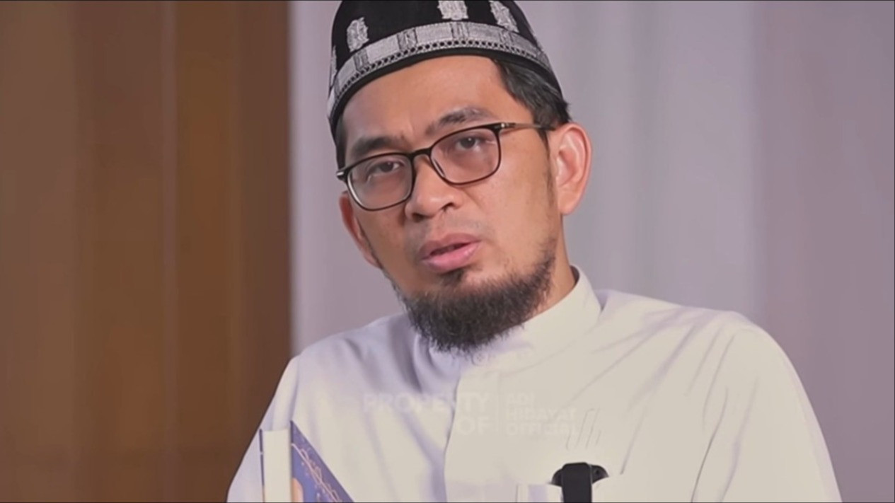 Shalat Dhuha Nanti Baca 2 Surat ini, Kata Ustaz Adi Hidayat Bisa Datangkan Rezeki dan Lebih...
            - galeri foto
