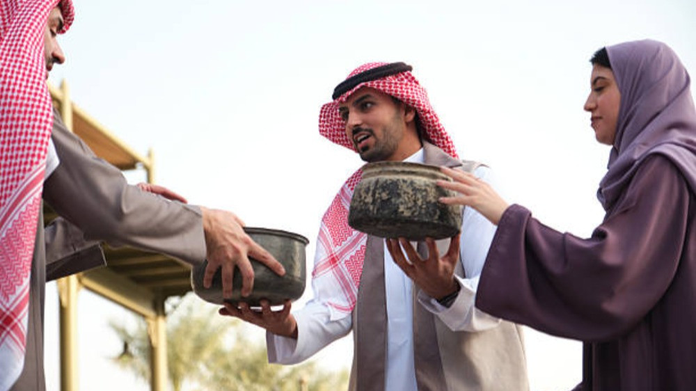 Bukan Makanan dan Harta, Sedekah yang Terbaik Ternyata Pakai ini Penyebab Meraih Pahala Besar Menurut Buya Yahya
            - galeri foto