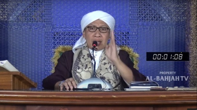 Kebiasaan Merem saat Shalat Harusnya Dihindari, Ternyata ini Hukumnya dalam Islam Dijelaskan Buya Yahya