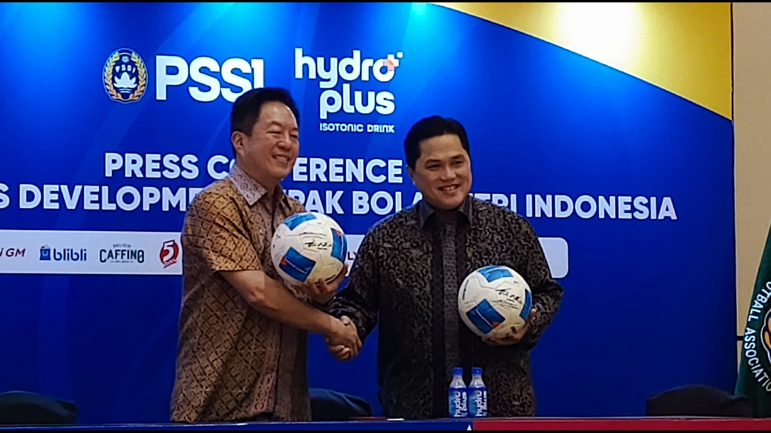 Singgung Kemenangan Semen Padang, Erick Thohir Angkat Bicara soal Potensi Match Fixing di 4 Matchday Terakhir Liga 1
            - galeri foto