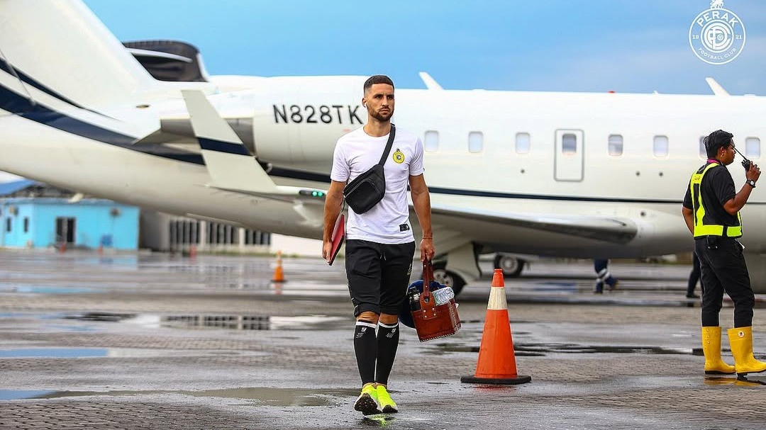 Tyronne del Pino Susul Ciro Alves Pergi? Jurnalis Malaysia Sebut Persib Bandung Lagi Incar Playmaker Kelas Dunia untuk Musim Depan
            - galeri foto