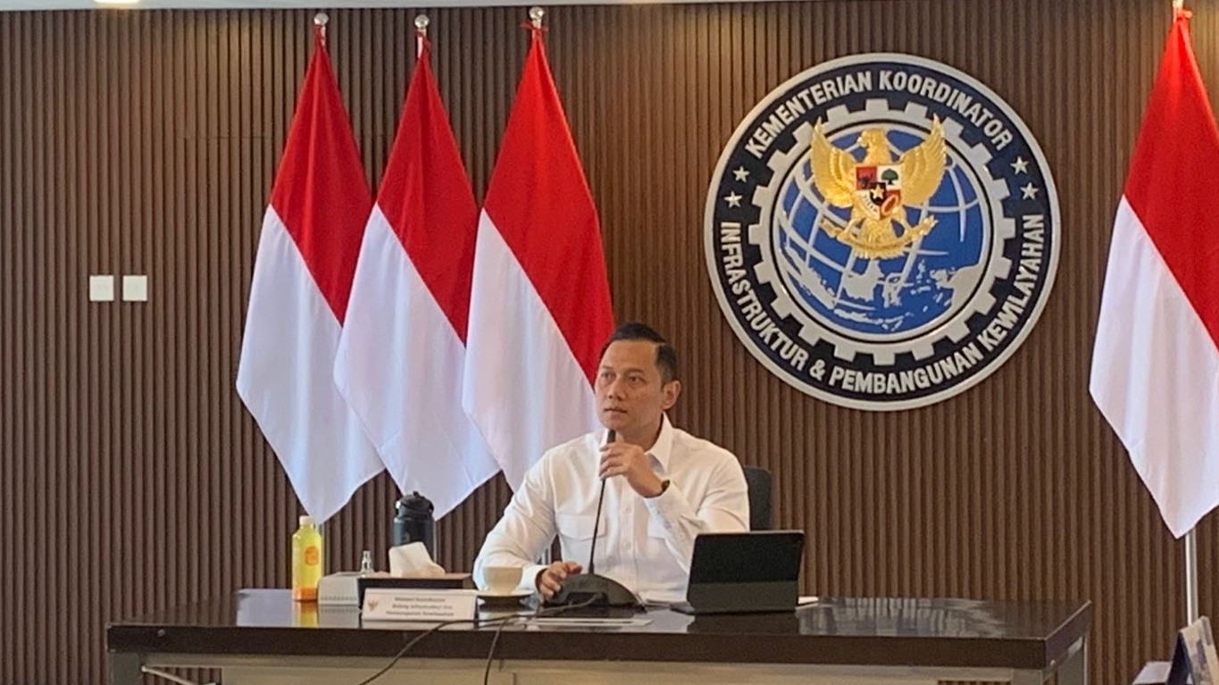 Menko AHY Bakal Perkuat Pengawasan-Buat Kebijakan Zero Odol
            - galeri foto