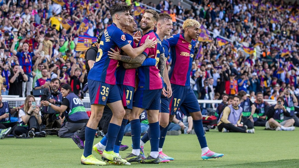 Barcelona tundukkan Real Madrid 4-3