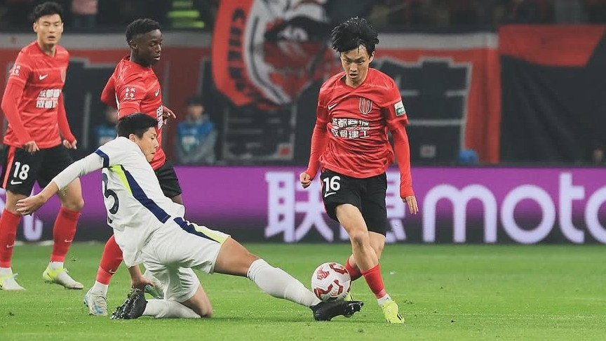Pemain Naturalisasi Timnas China asal Swiss, Yang Ming-yang