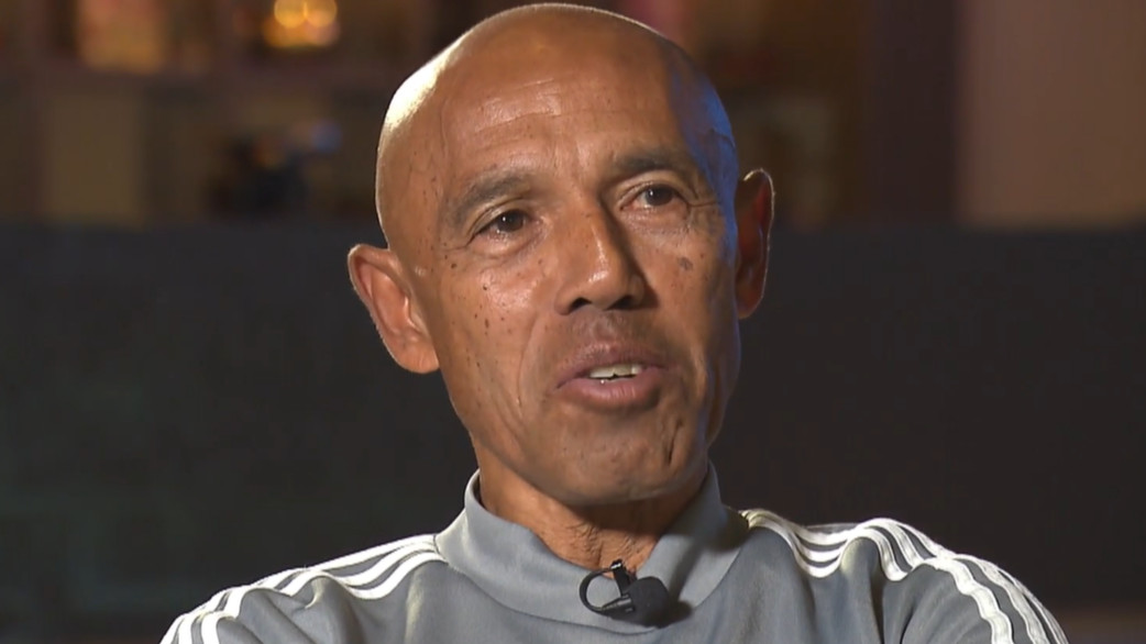 Gercepnya Simon Tahamata, Belum 3 Hari Direkrut jadi Kepala Pemandu Bakat Timnas Indonesia Langsung Dekati Pemain Ajax Amsterdam Ini
            - galeri foto