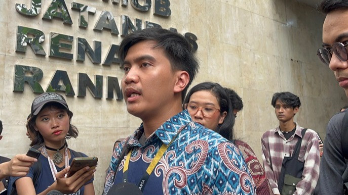 Tim kuasa hukum tersangka aksi May Day ricuh minta Polda Metro Jaya hentikan kasus.