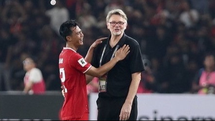 Pemain Timnas Indonesia, Pratama Arhan & Mantan pelatih Timnas Vietnam, Philippe Troussier
