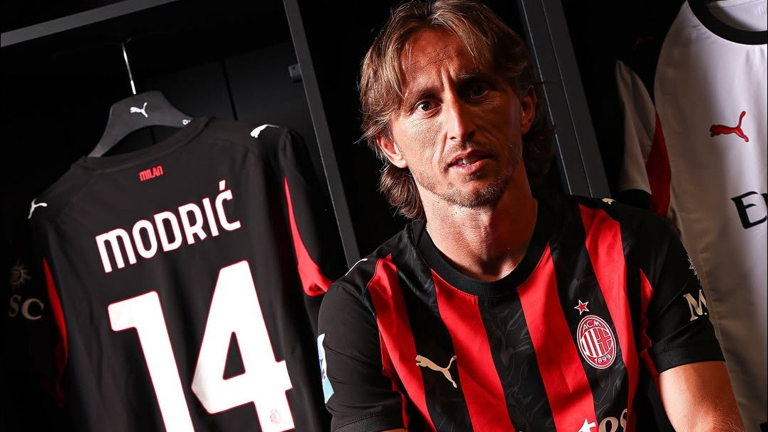 Luka Modric Resmi Jadi Pemain AC Milan