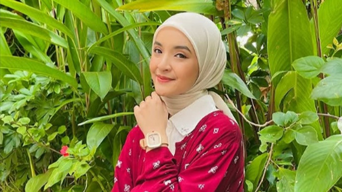 Nabila Ishma mantan kekasih Emmeril Kahn Mumtadz alias Eril