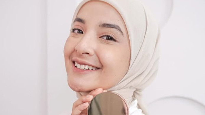 Nabila Ishma mantan kekasih Emmeril Kahn Mumtadz alias Eril