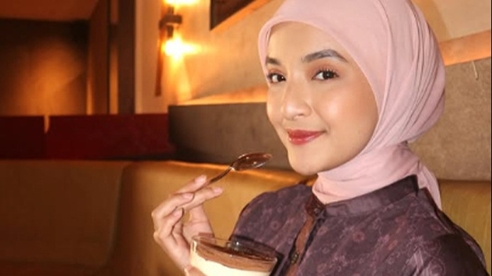 Nabila Ishma mantan kekasih Emmeril Kahn Mumtadz alias Eril