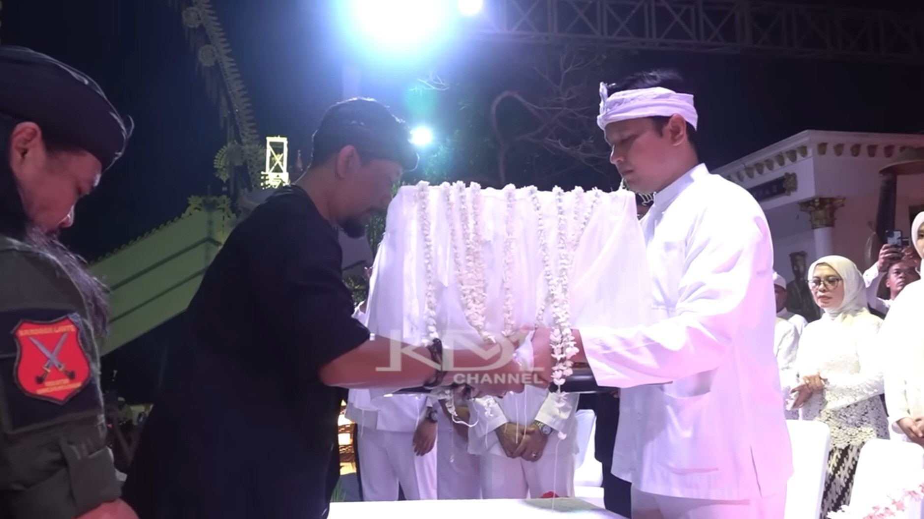 Mahkota Binokasih